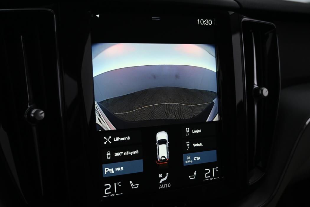 VOLVO XC60 2018