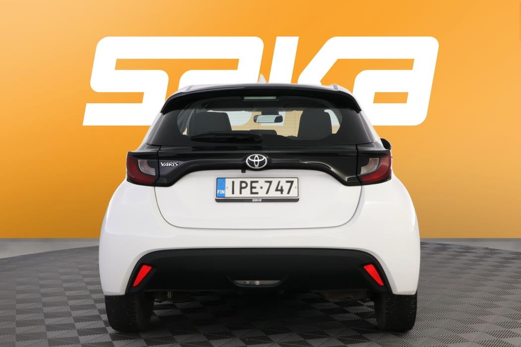 TOYOTA Yaris 2022