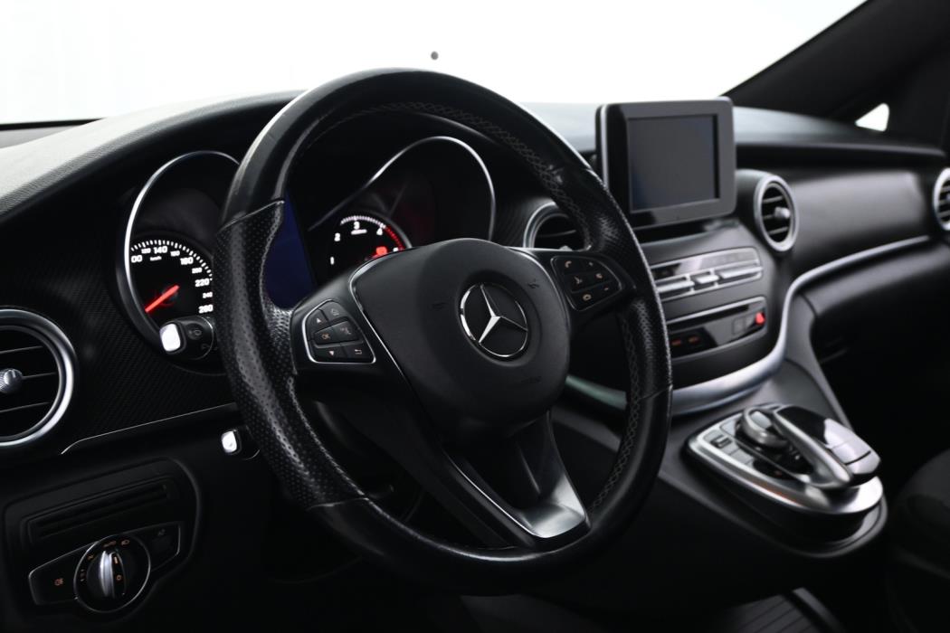 MERCEDES-BENZ V 2017