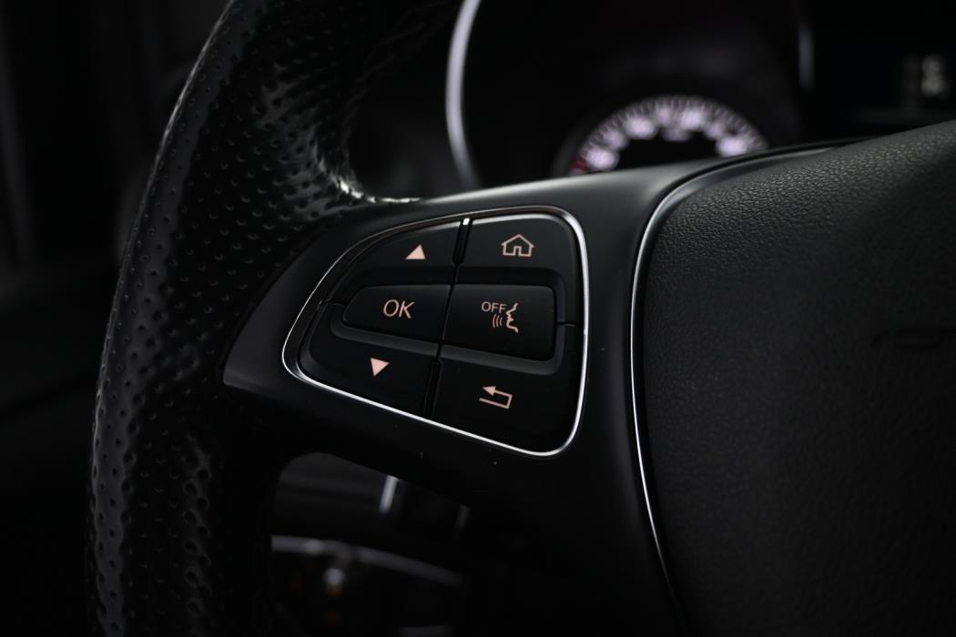 MERCEDES-BENZ V 2017