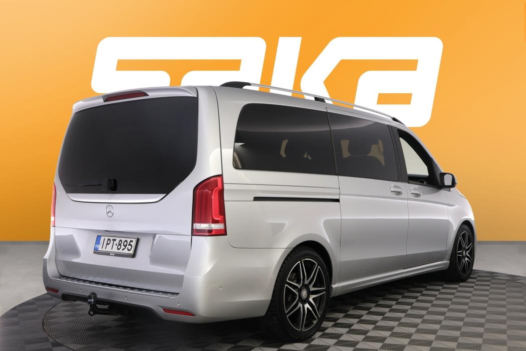 MERCEDES-BENZ V 2017