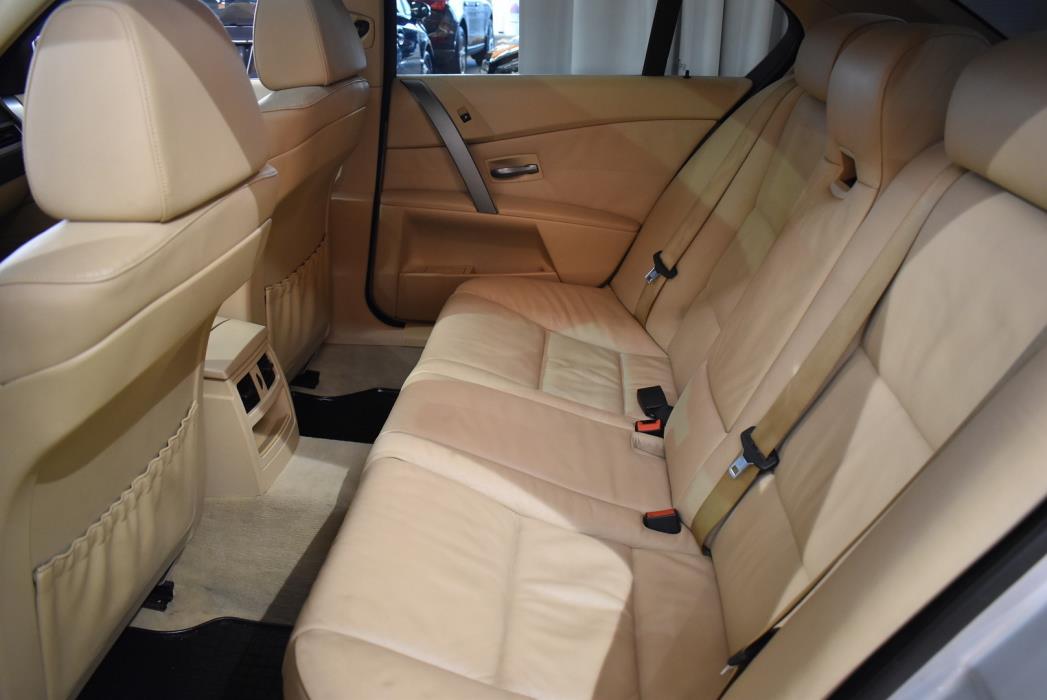 BMW 530 Gran Turismo 2004