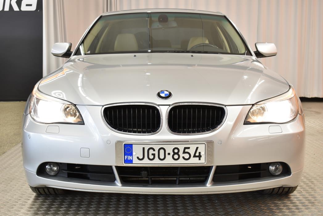 BMW 530 Gran Turismo 2004