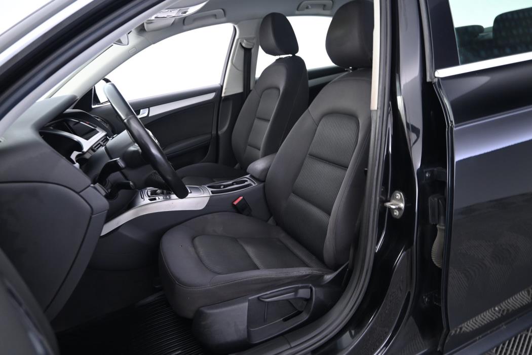 AUDI A4 2008