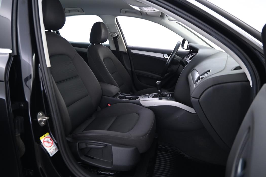 AUDI A4 2008