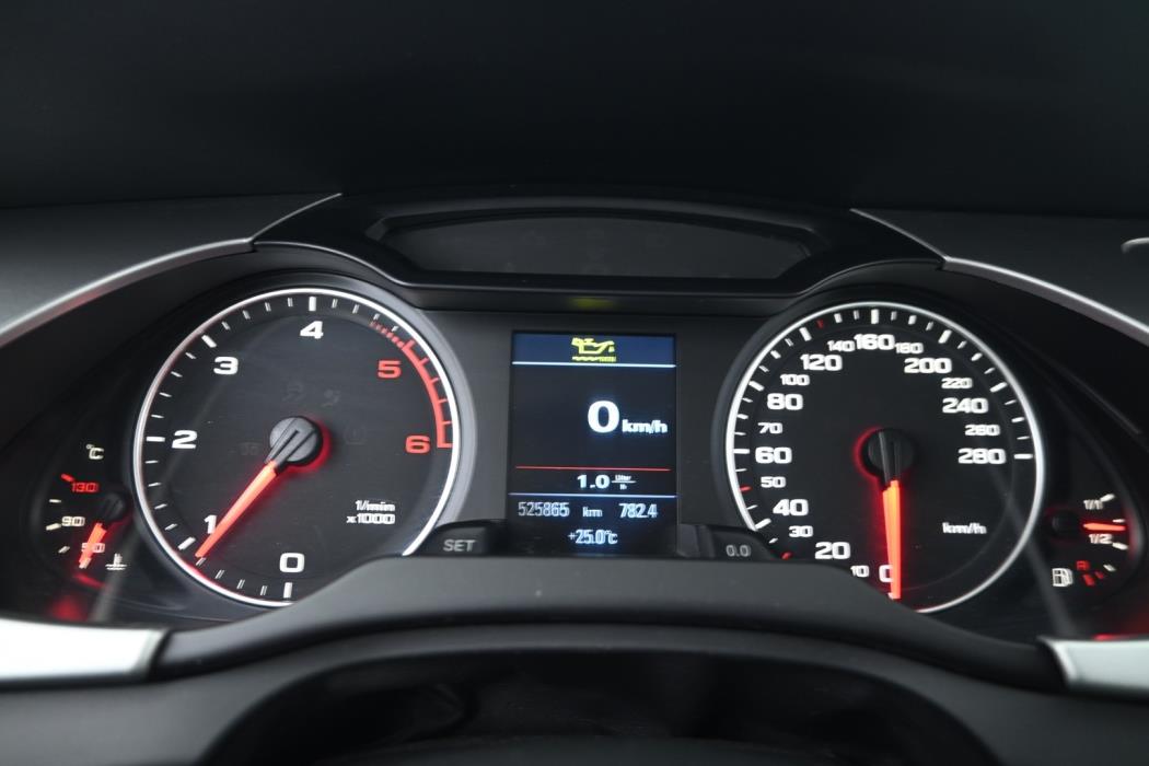 AUDI A4 2008