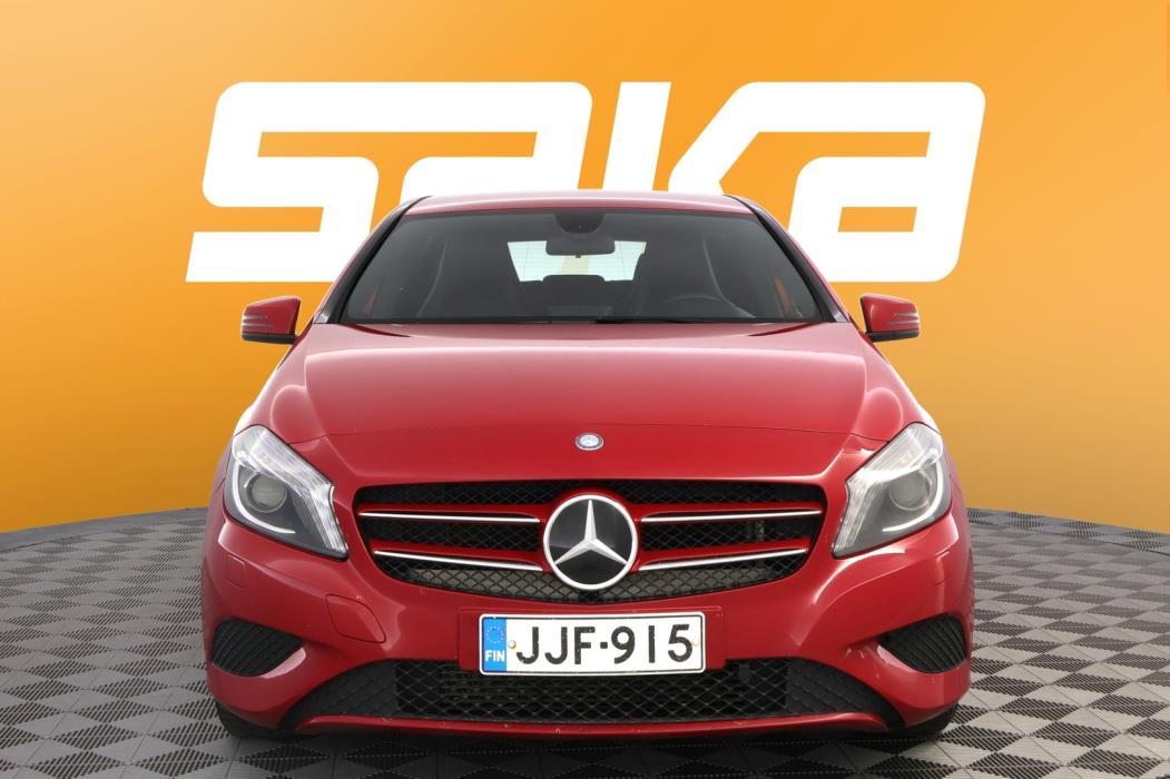 MERCEDES-BENZ A 2014