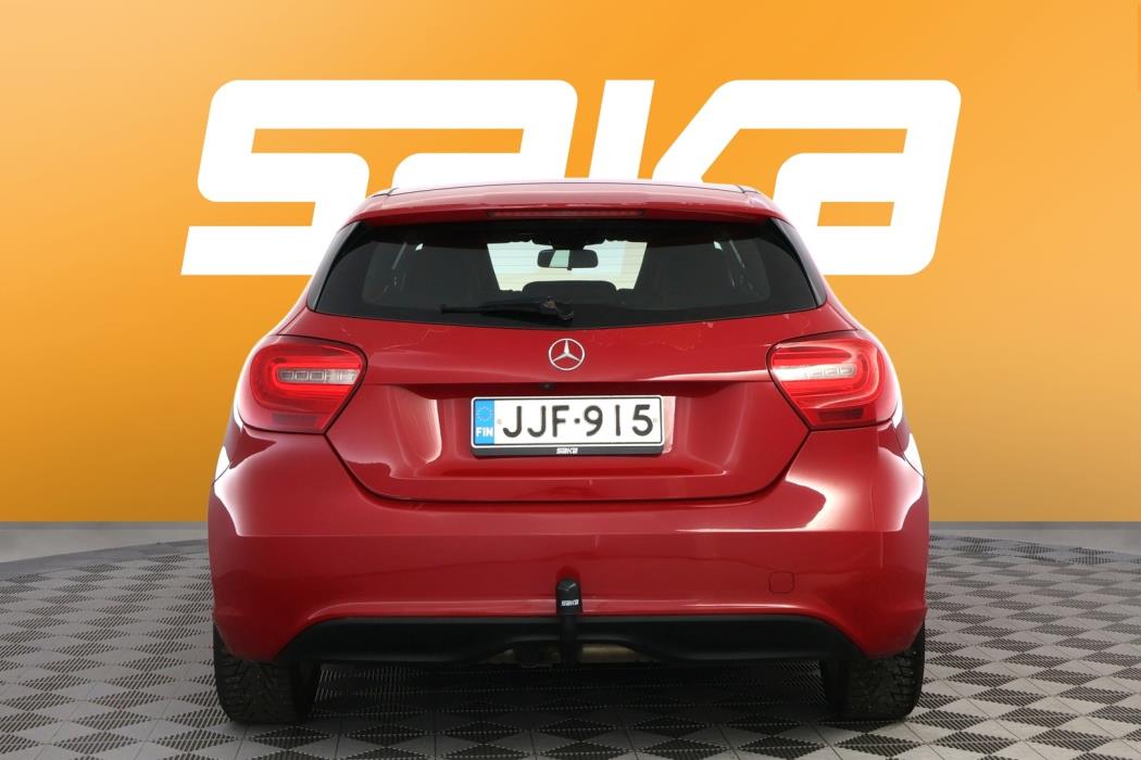 MERCEDES-BENZ A 2014