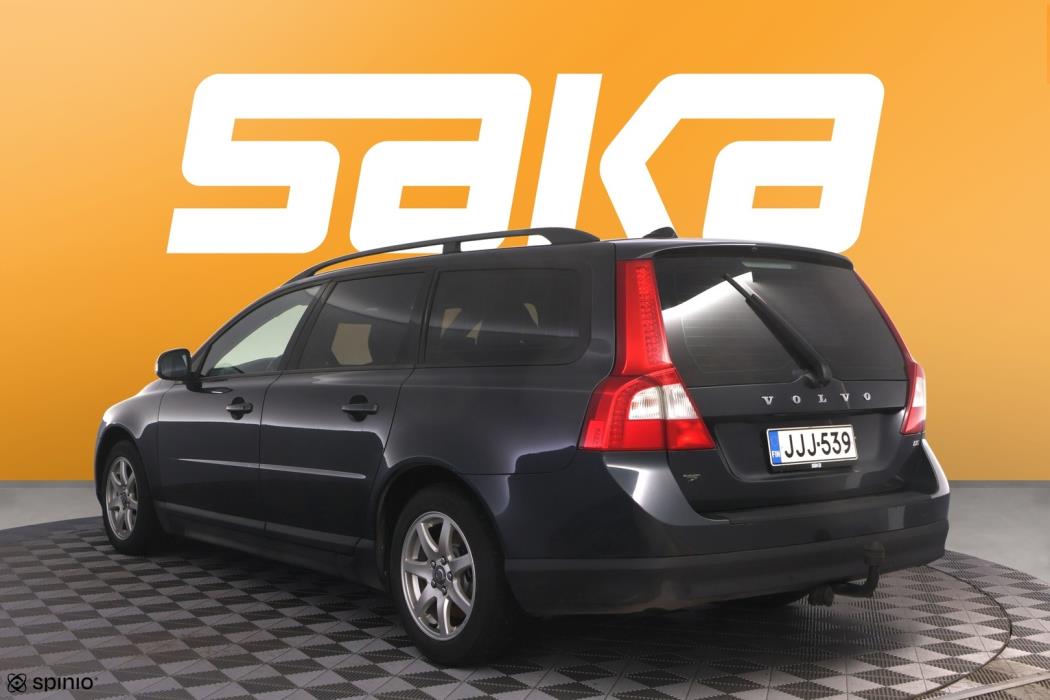 VOLVO V70 2009