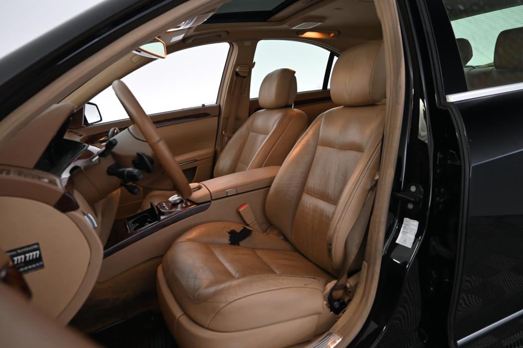 MERCEDES-BENZ S 2010