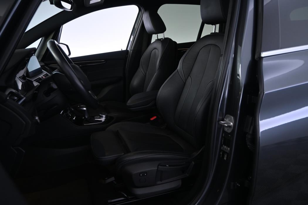 BMW 220 2017