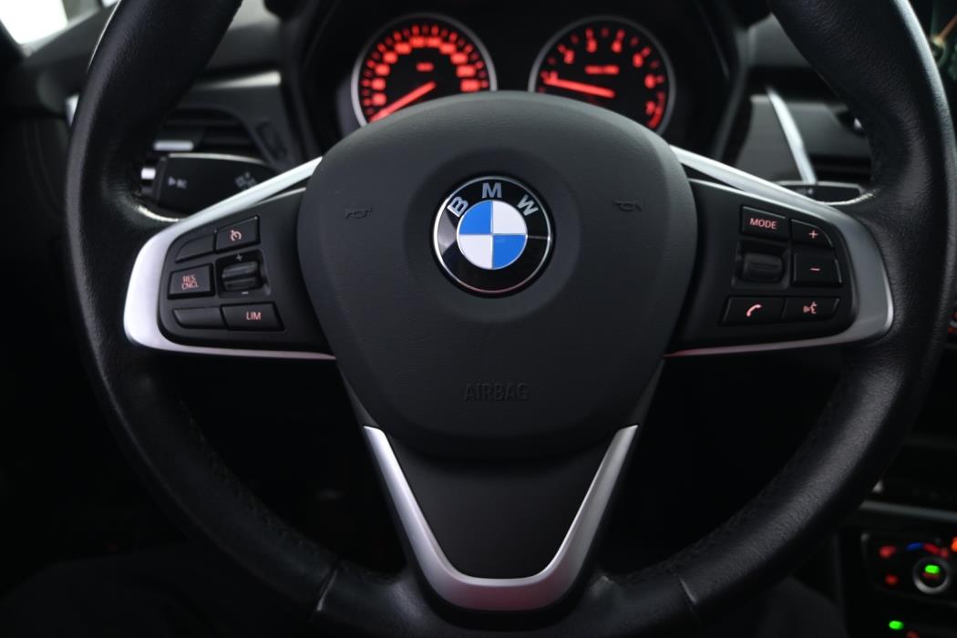 BMW 220 2017