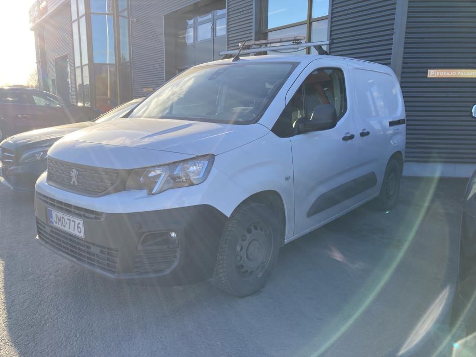 PEUGEOT Partner 2023