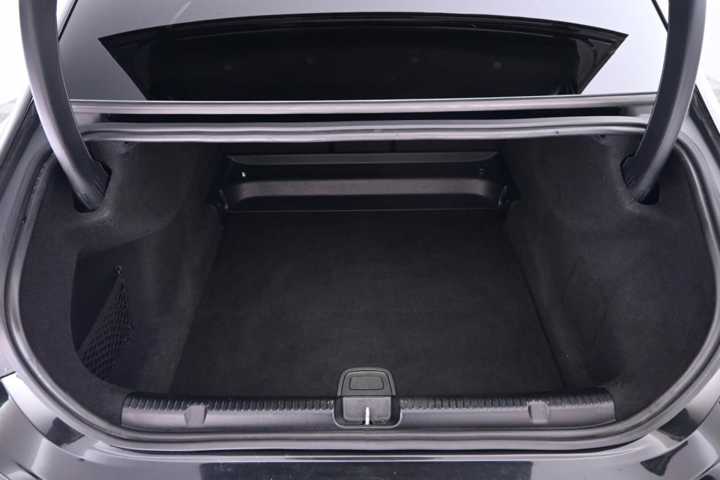 MERCEDES-BENZ EQE 2022