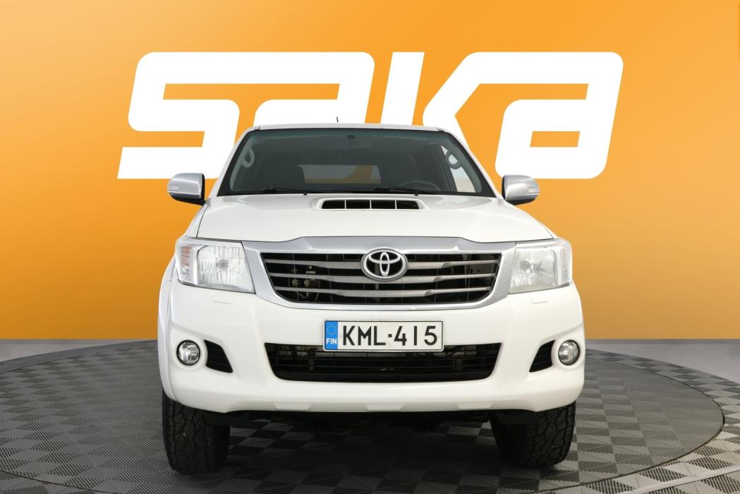 TOYOTA Hilux 2014