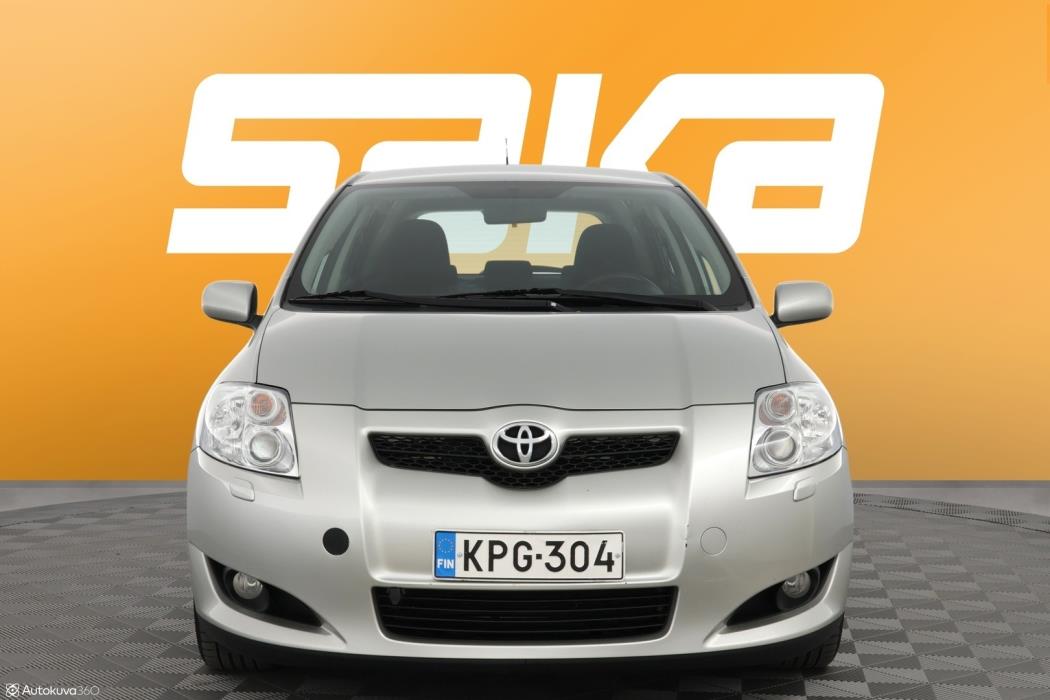TOYOTA Auris 2007