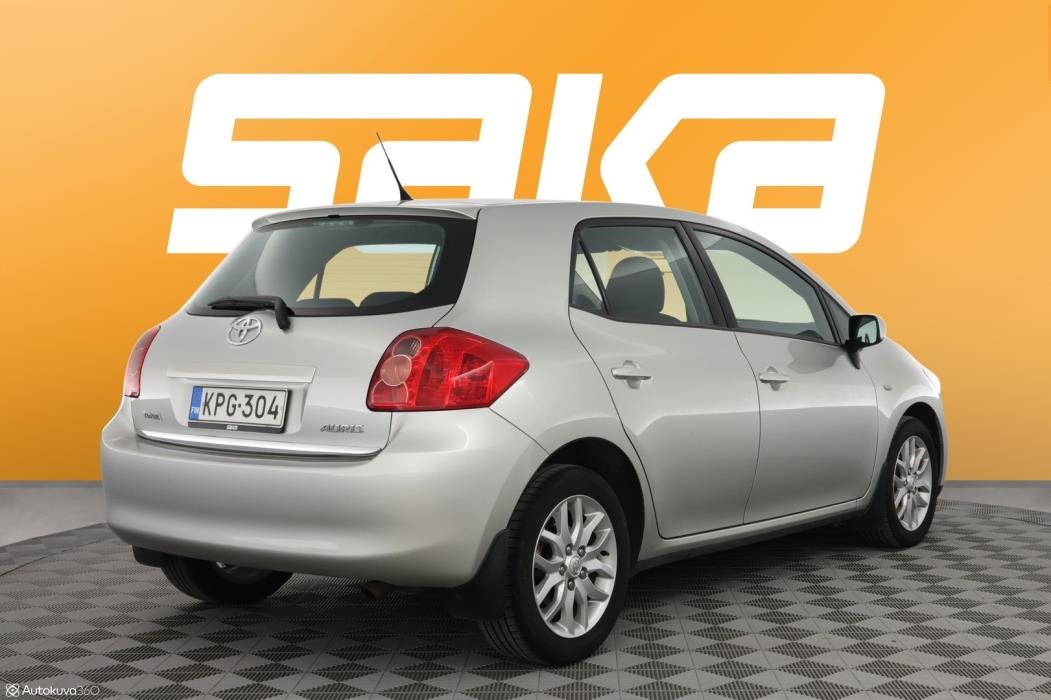 TOYOTA Auris 2007