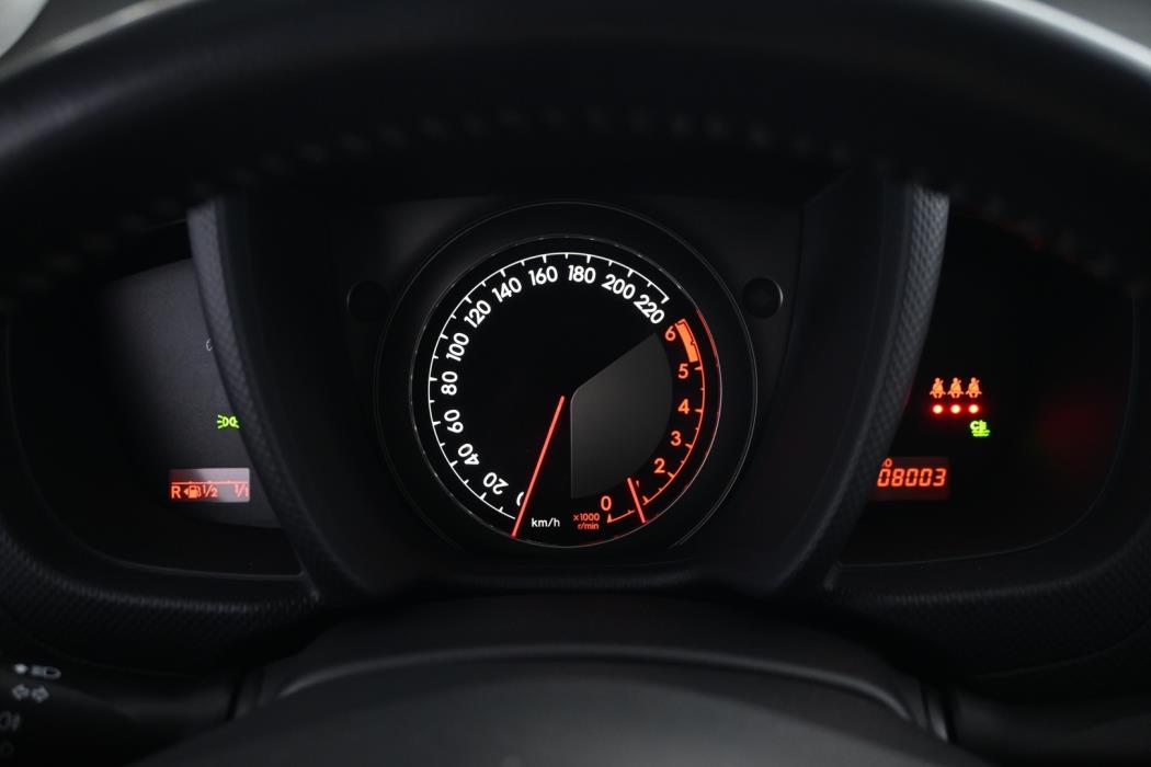 TOYOTA Urban Cruiser 2011