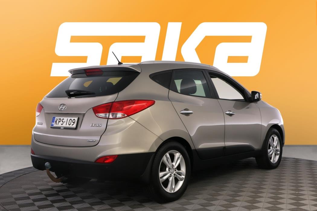 HYUNDAI ix35 2011
