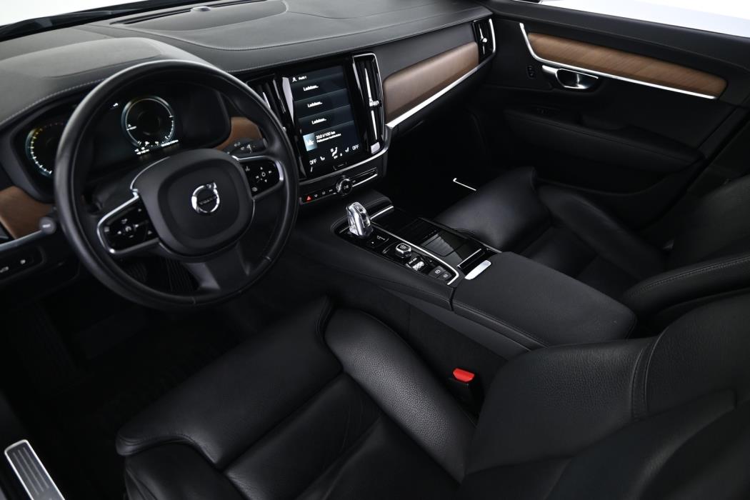 VOLVO S90 2019