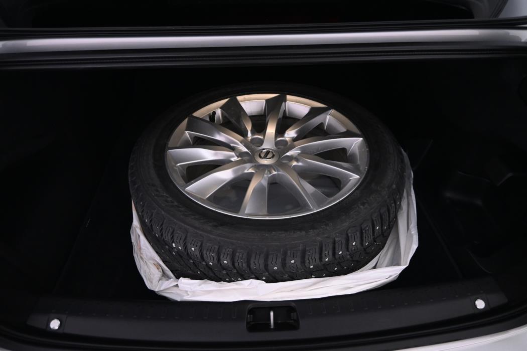VOLVO S90 2019