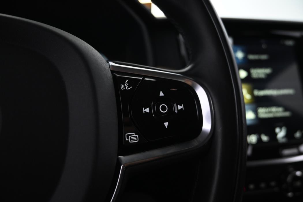 VOLVO S90 2019