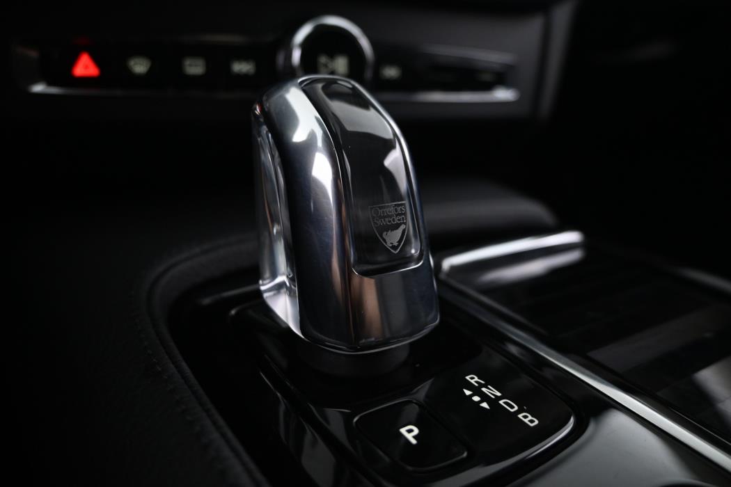 VOLVO S90 2019