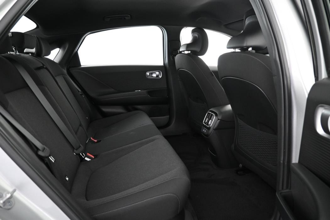 HYUNDAI IONIQ plug-in 2025