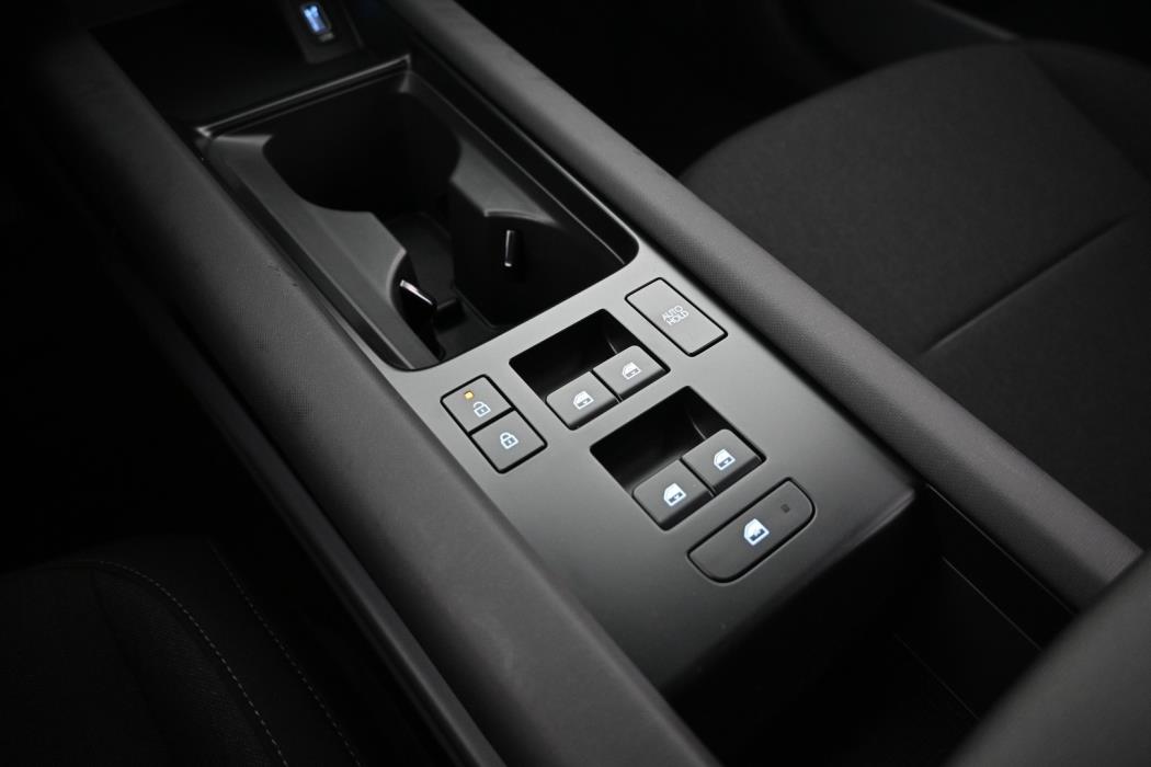 HYUNDAI IONIQ plug-in 2025