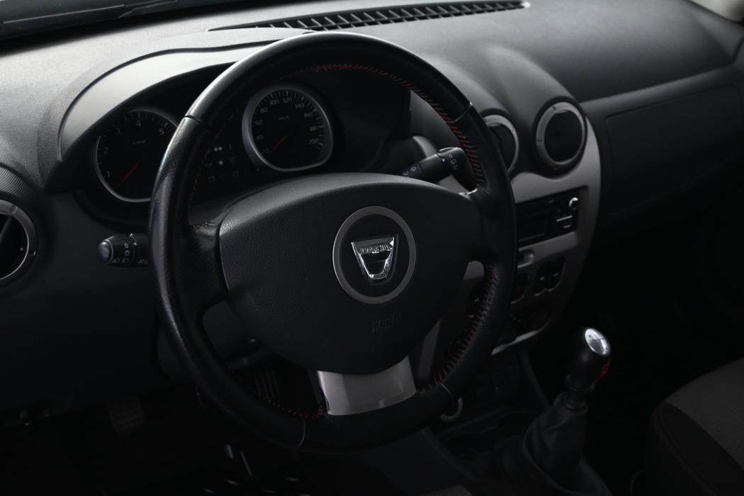 DACIA Duster 2013