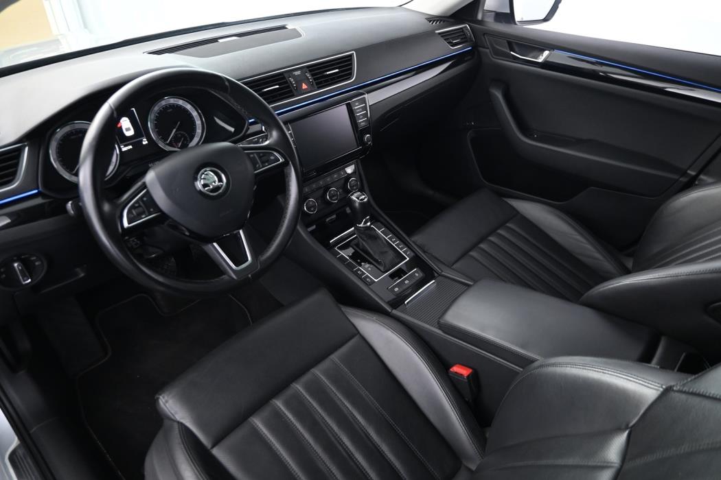 SKODA Superb 2016