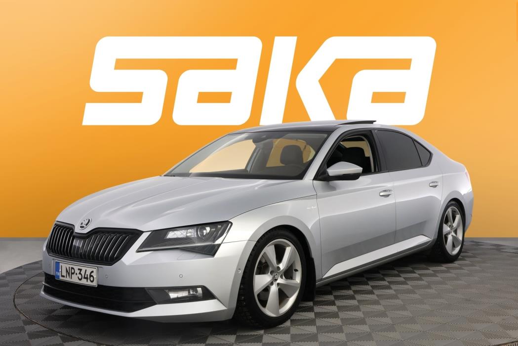 SKODA Superb 2016