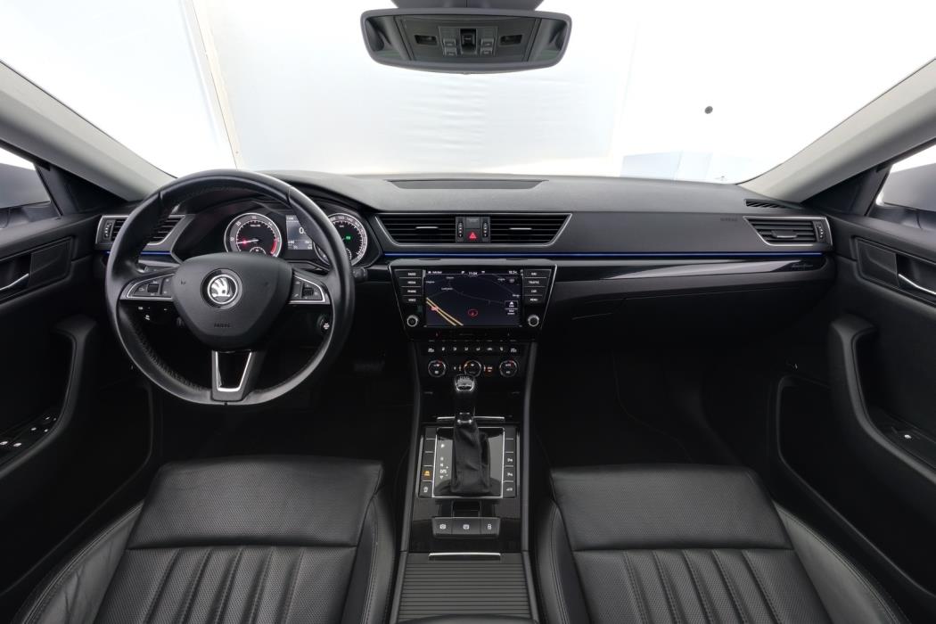 SKODA Superb 2016