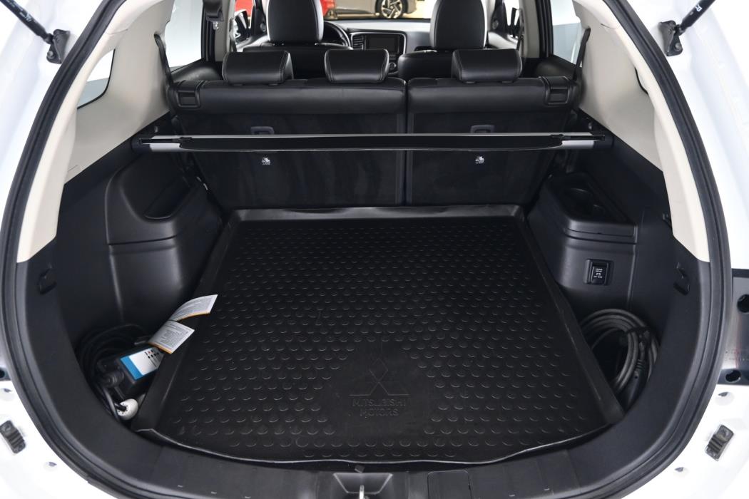 MITSUBISHI Outlander 2019