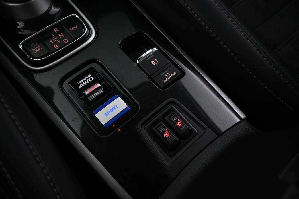 MITSUBISHI Outlander 2019