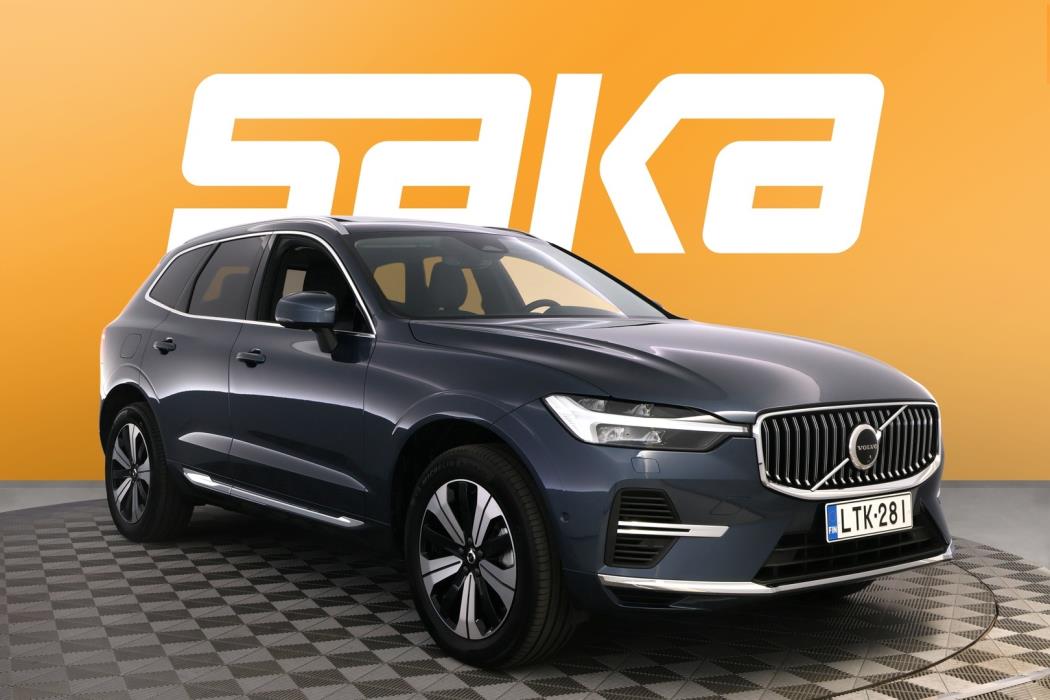VOLVO XC60 2025