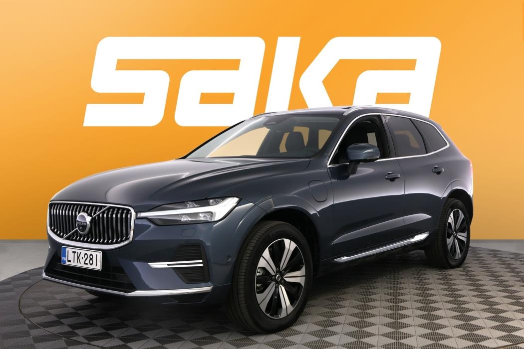 VOLVO XC60 2025