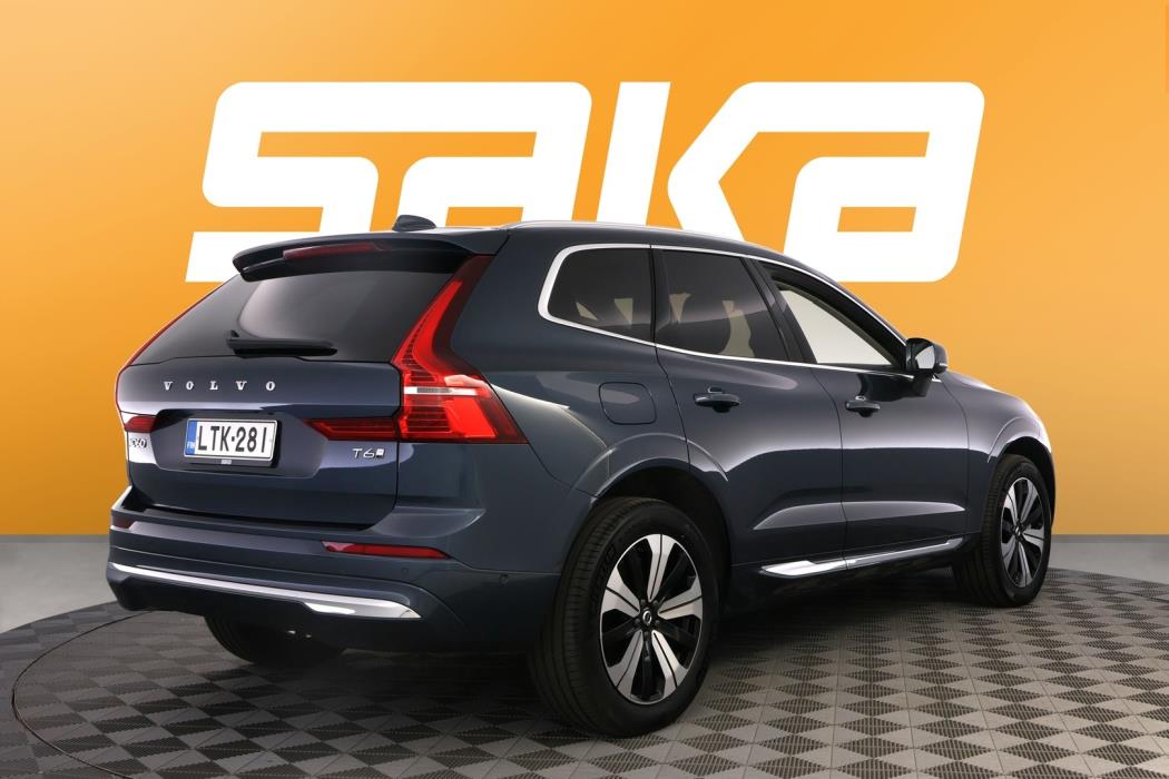 VOLVO XC60 2025