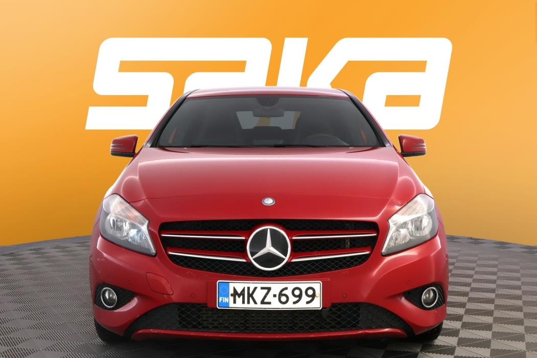 MERCEDES-BENZ A 2013