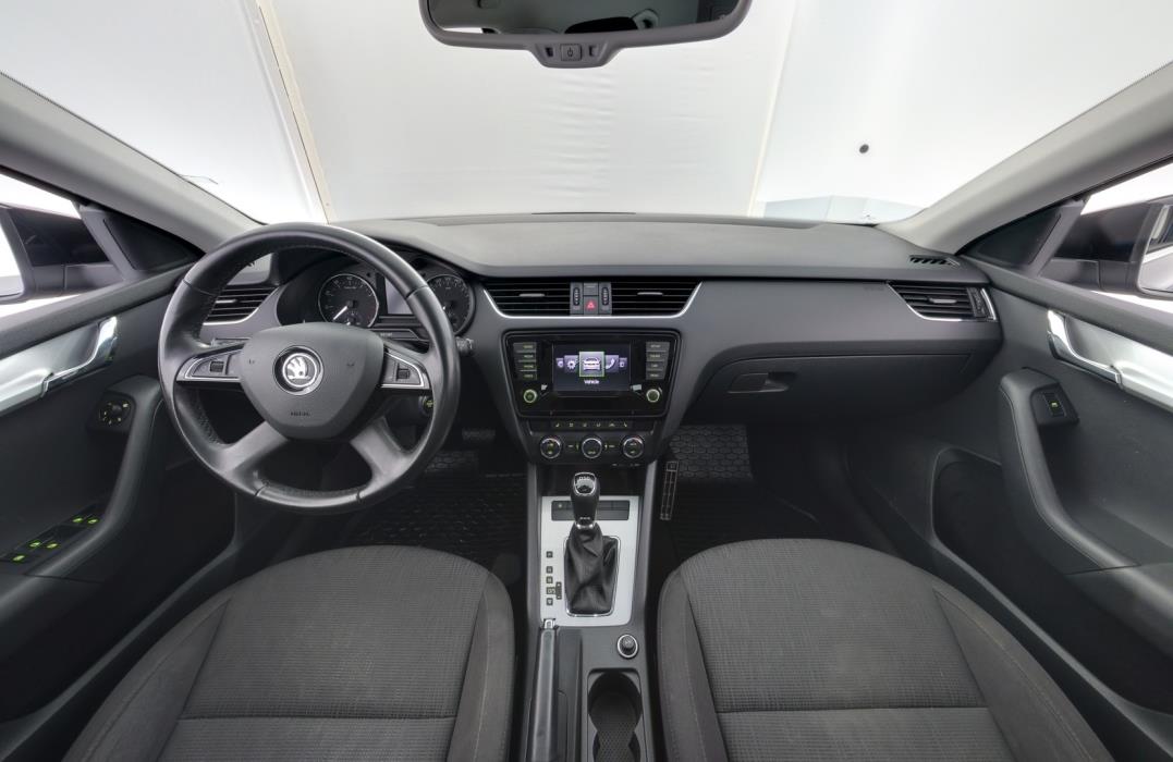SKODA Octavia 2014