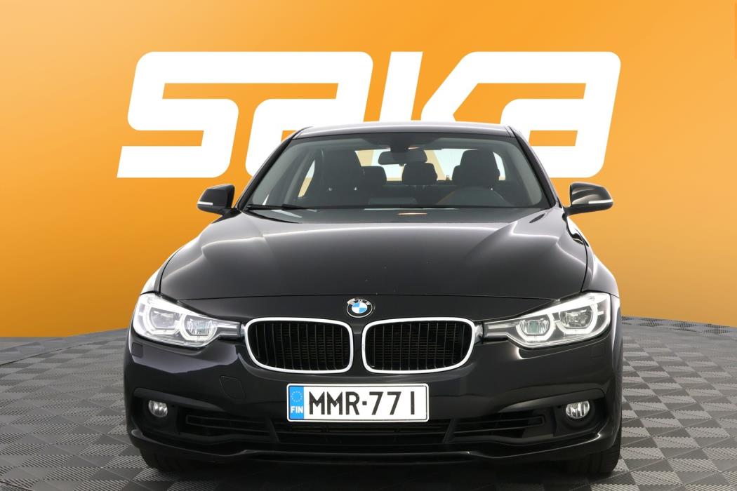 BMW 318 2016