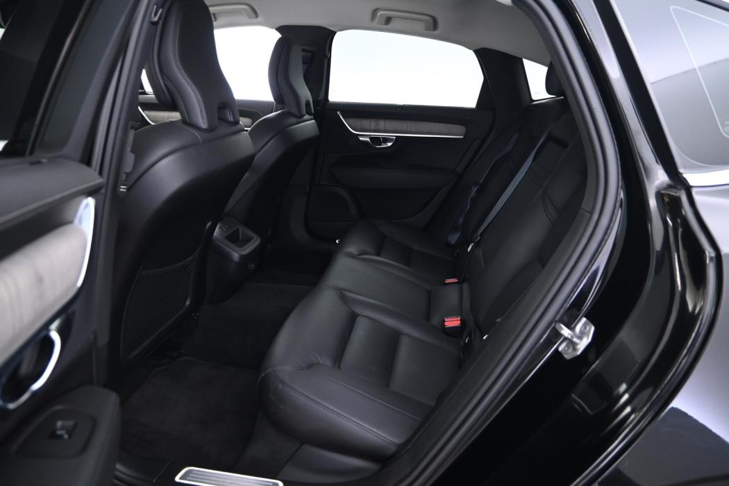 VOLVO S90 2021