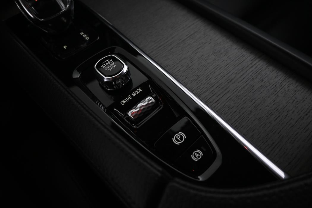 VOLVO S90 2021