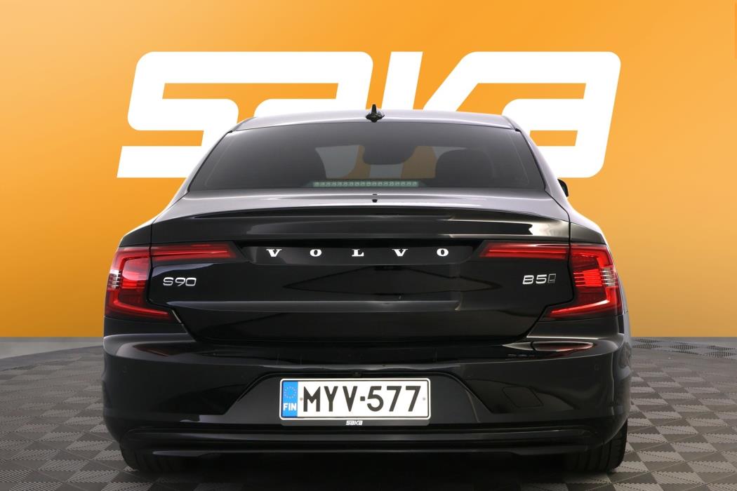 VOLVO S90 2021