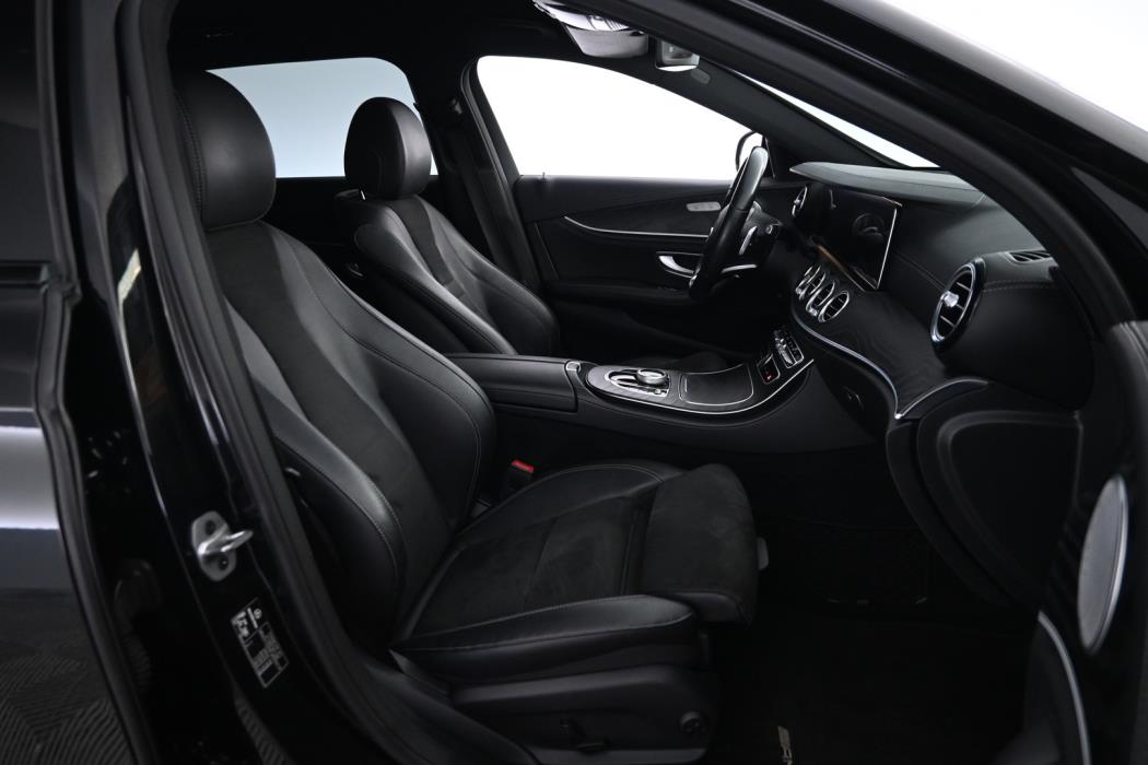 MERCEDES-BENZ E 2019
