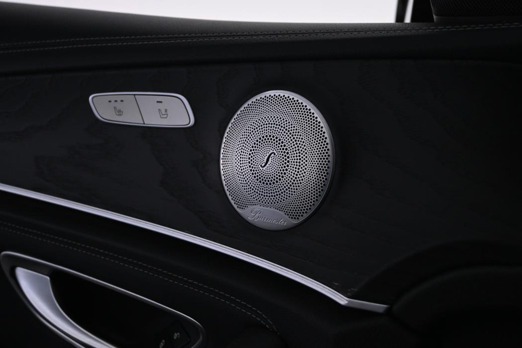MERCEDES-BENZ E 2019
