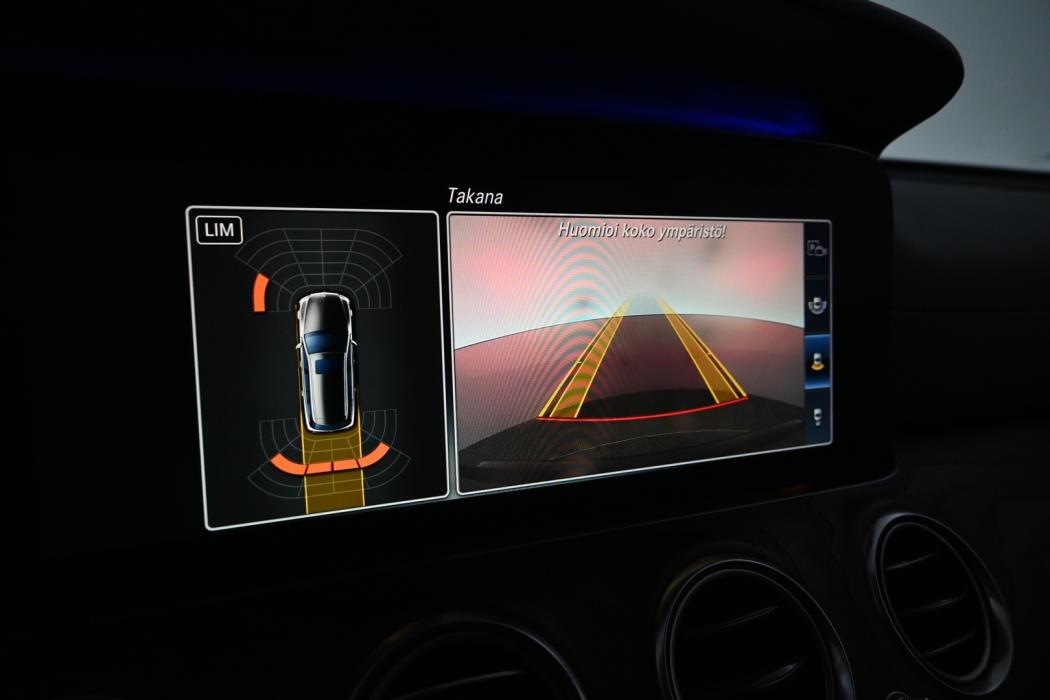 MERCEDES-BENZ E 2019