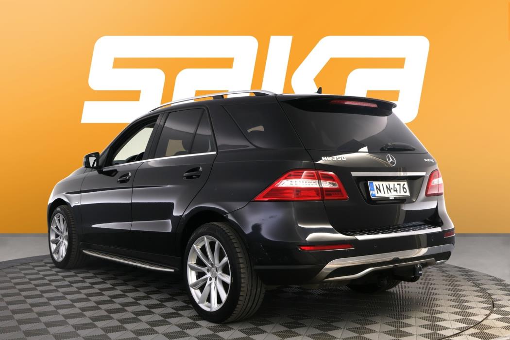 MERCEDES-BENZ ML 2011