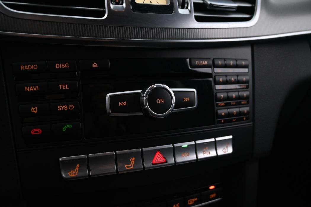 MERCEDES-BENZ E 2014