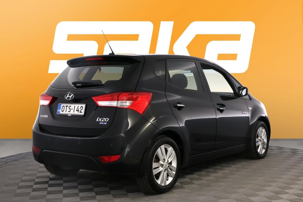 HYUNDAI ix20 2013